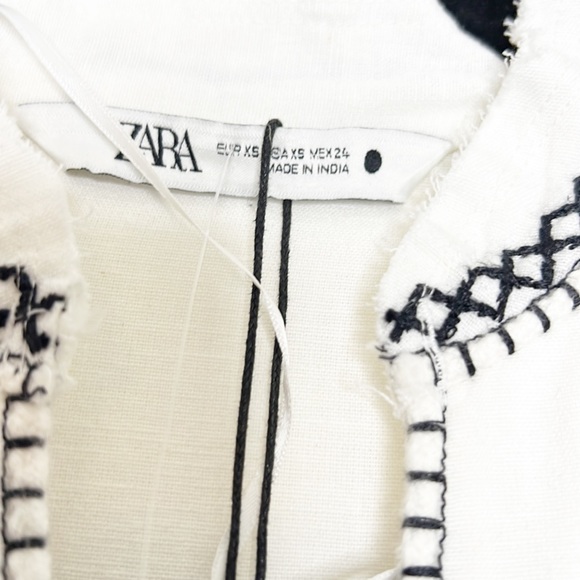 Zara White Black Embroidered Blouse. - Picture 9 of 9